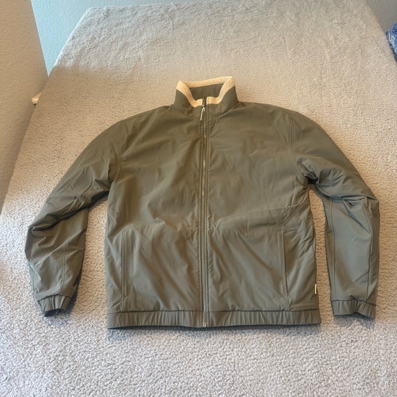 Vuori Men's Reversible Morrow Full Zip Jacket In Toast Size 2XL - Picture 1 of 16